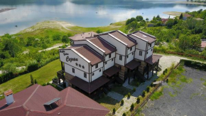 Отель Aparthotel Seasons  Кърджали